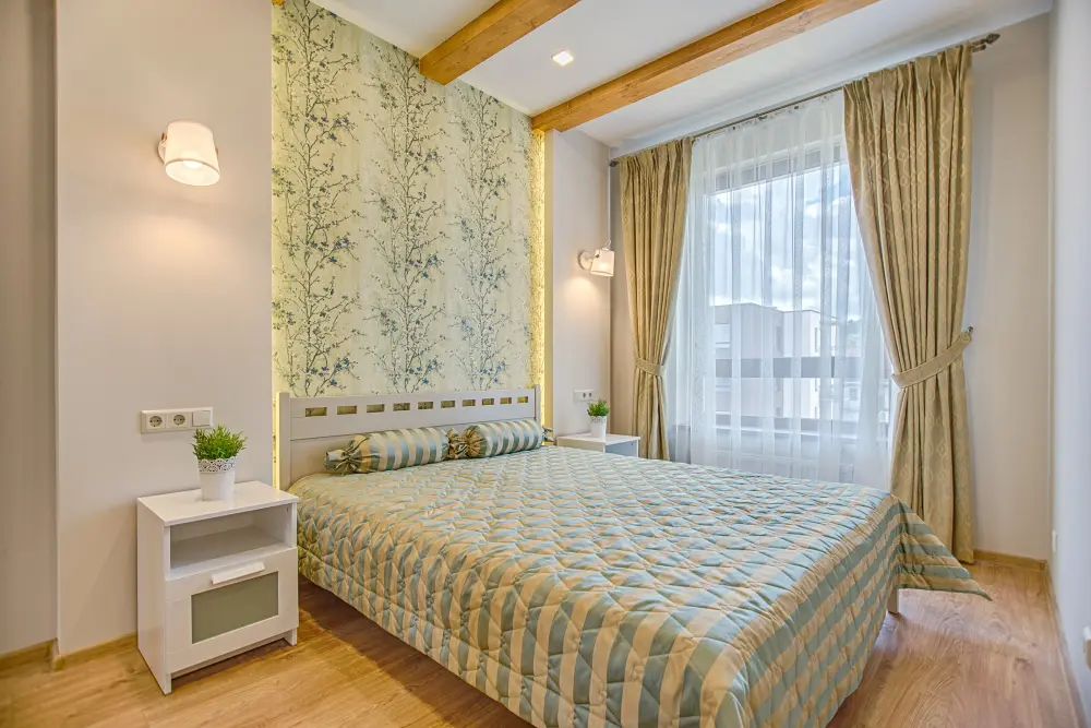 Small Suite