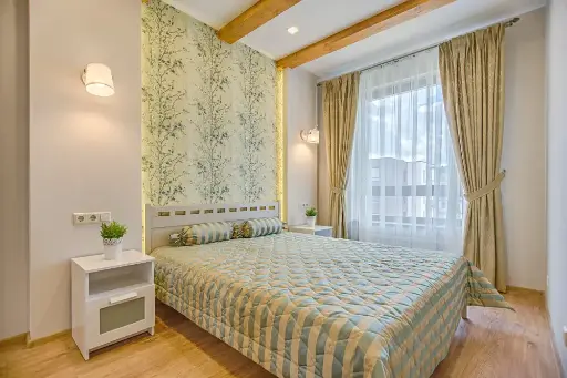 Small Suite